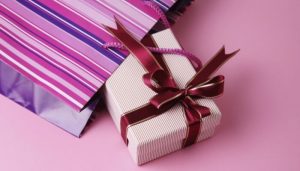 Pink gift. Gifts for Moms at The Busy Creative